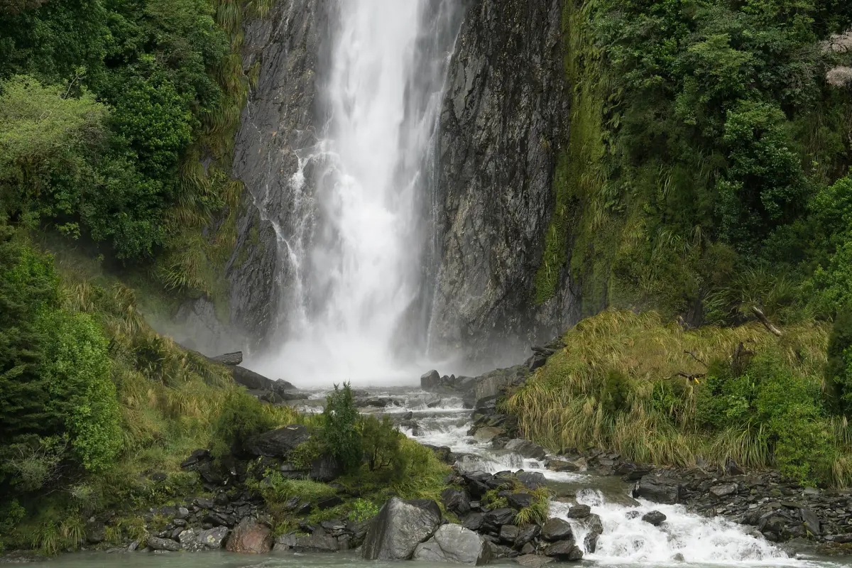 The base of Thunder Creek Falls with spray